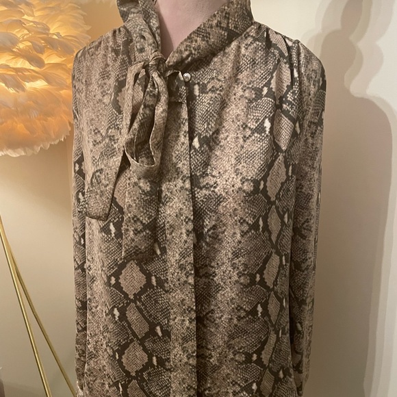 Stella and Dot Blouse - Picture 3 of 5